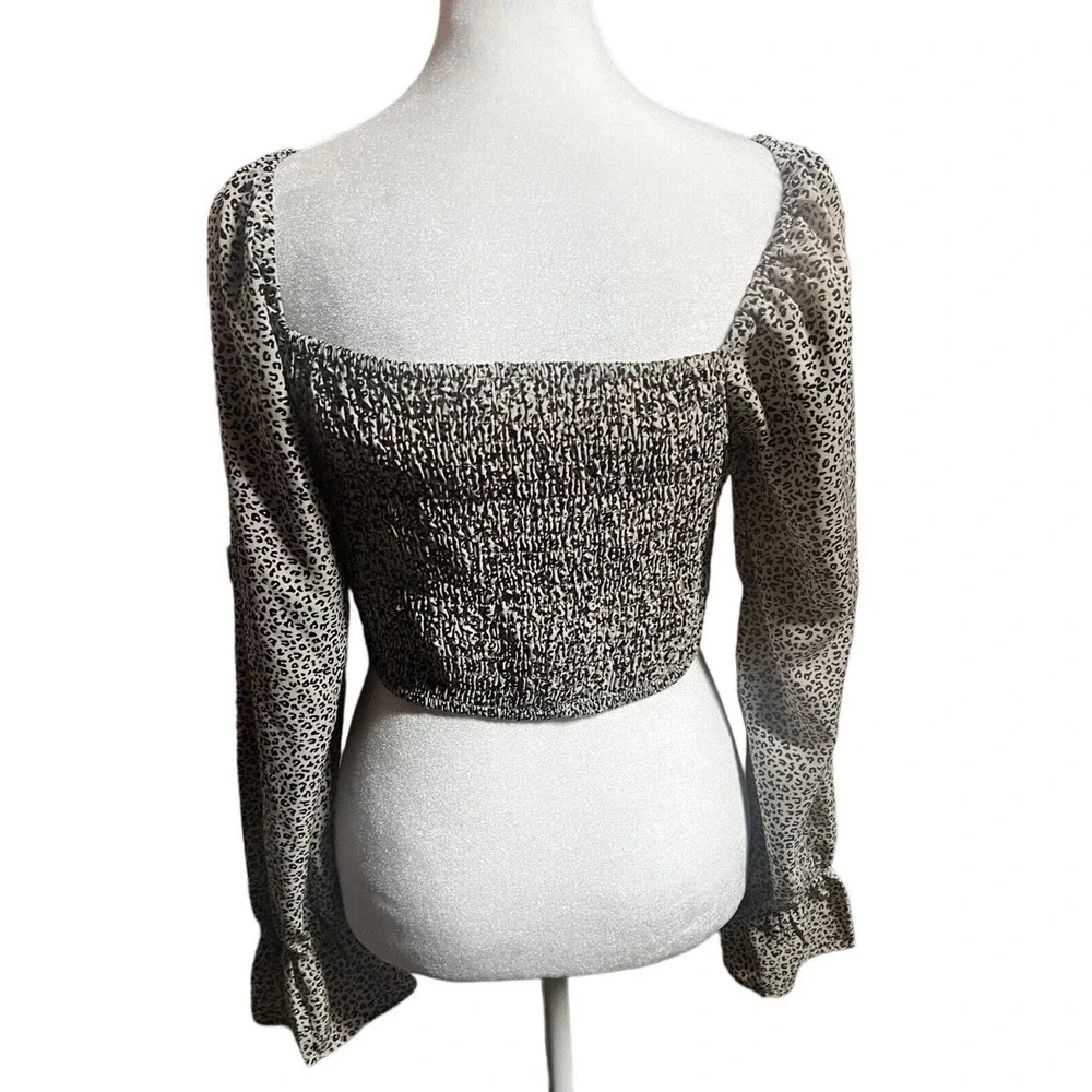 Le Lis Womens Animal Print Sheer Balloon Sleeve Smocked Tie Crop Top Size Small - Picture 5 of 9